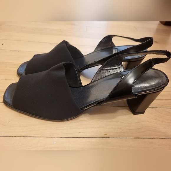 Stewarr Weitzman sandals 38.5 AA - Picture 1 of 5